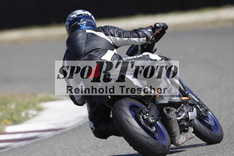 /35 07.08.2026  Discover the Bike ADR/Race 3 rot/33
